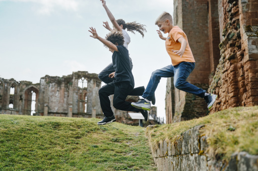 25% off English Heritage Annual Membership